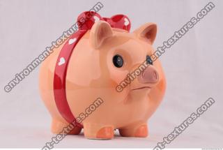 Photo Reference of Interior Decorative Pig Statue 0002